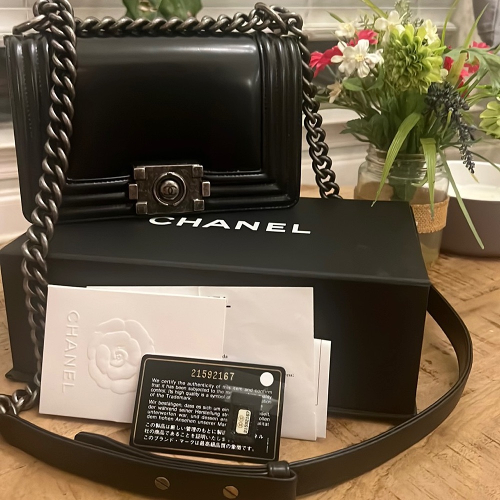 Chanel small boy